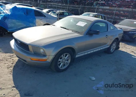 2008 Ford Mustang V6 Deluxe/V6 Premium from USA, damaged, VIN 1ZVHT80N385127292